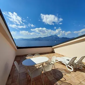 canevini.hotelinveneto.com/