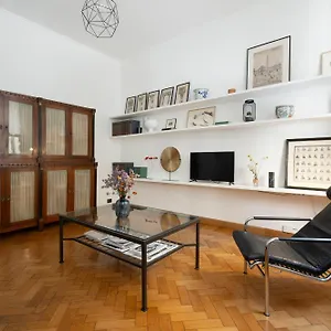 Homemi 5 Vie Milan