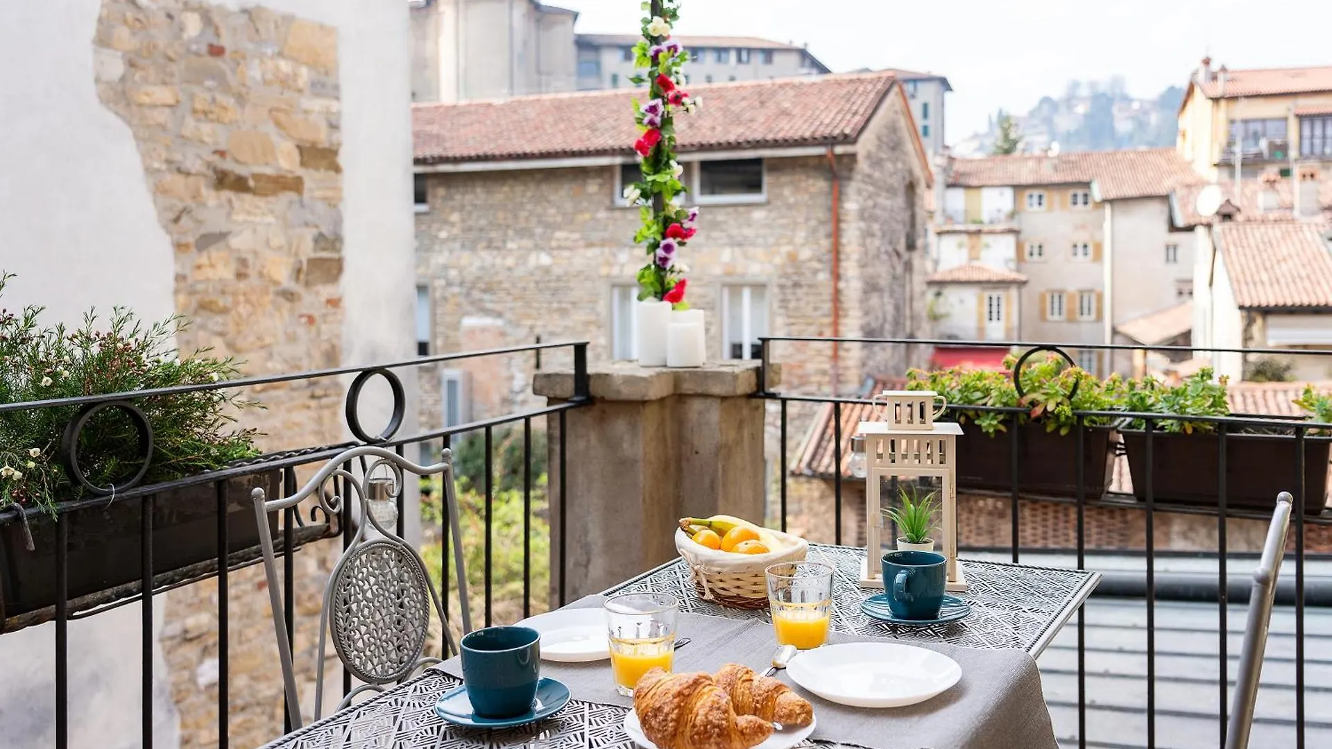 “Antica Terrazza” Charme&Relax Apartment Bergamo Italy